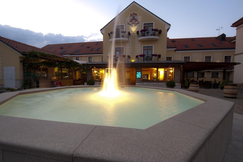 Hotel Princess Lednice Esterno foto
