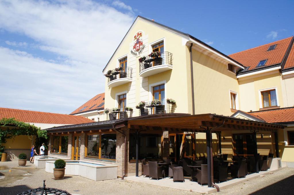 Hotel Princess Lednice Esterno foto